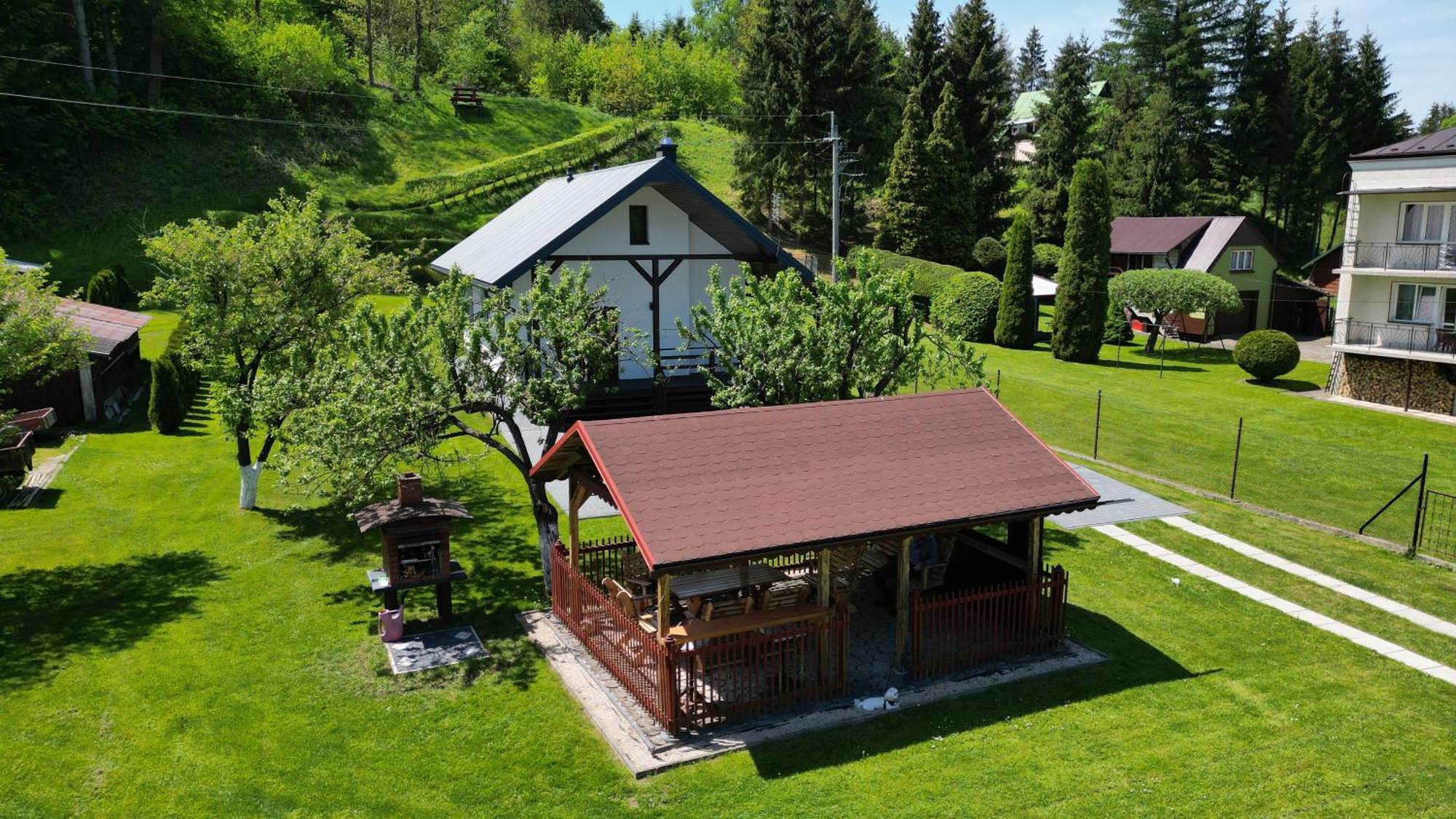 Dom Przy Gorce Villa Lesko Kültér fotó